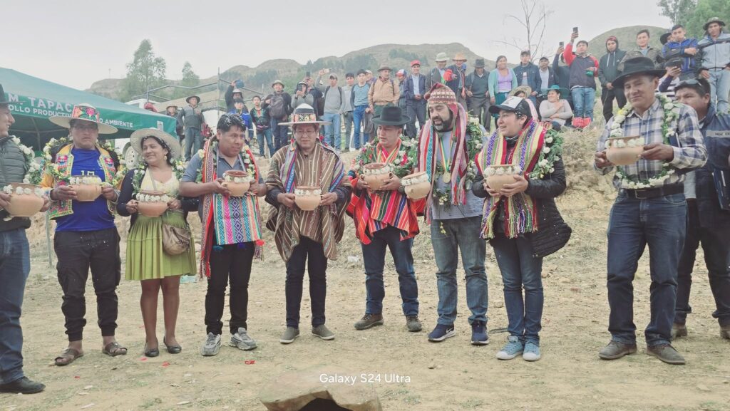 EL AGUA ES VIDA, INICIO DE OBRA DEL PROYECTO «CONSTRUCCIÓN SISTEMA DE RIEGO REPRESA CHULLPA KASA»