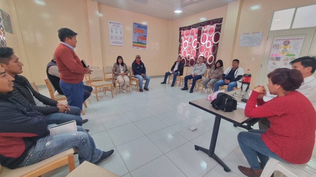Tapacarí Refuerza el Trabajo Conjunto con el Personal de Salud en Beneficio de la Población