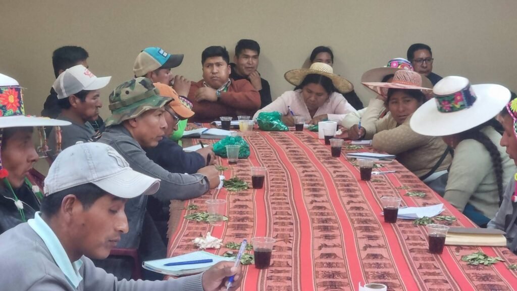 Trabajo conjunto por el desarrollo de Tapacarí