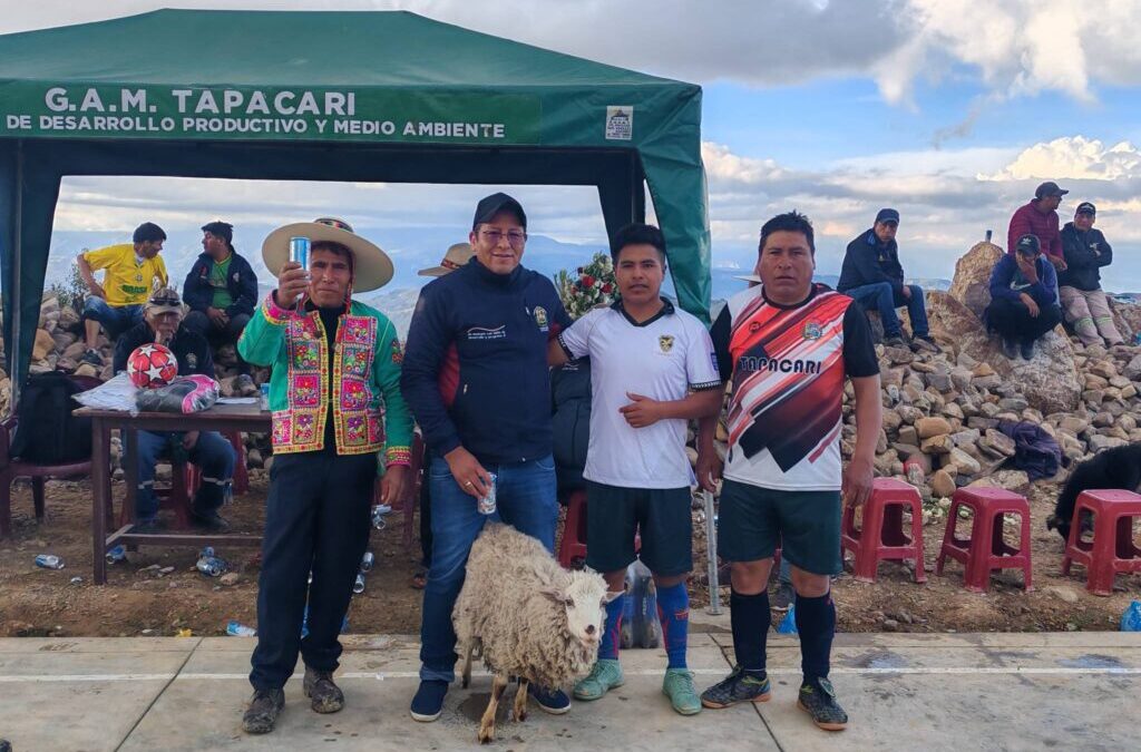 ENTREGA #CONSTRUCCIÓNCANCHAPOLIFUNCIONAL PARA LA COMUNIDAD DE KALLANI BAJO, EL CUAL SERÁ DE MUCHO BENEFICIO PARA LA PRÁCTICA DEPORTIVA DE LOS NIÑOS Y LA COMUNIDAD.